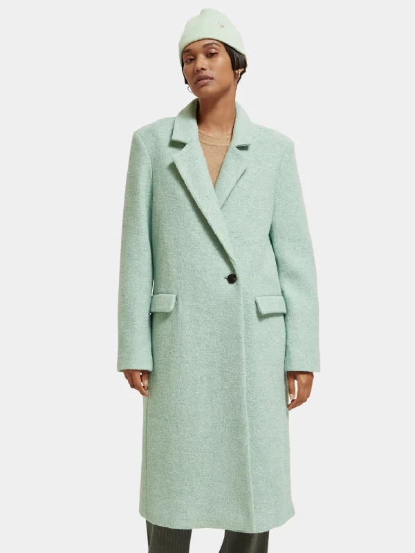 Single-breasted boucle coat