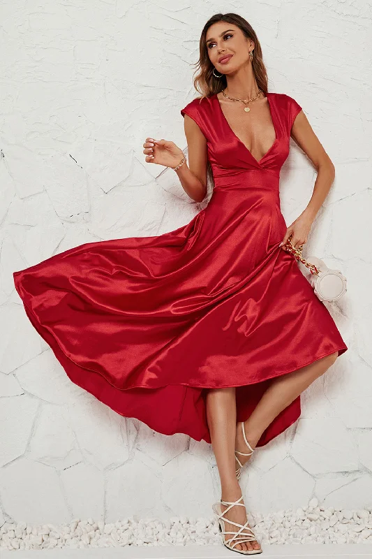 Red Deep V-neck Cap Sleeves Party Dress